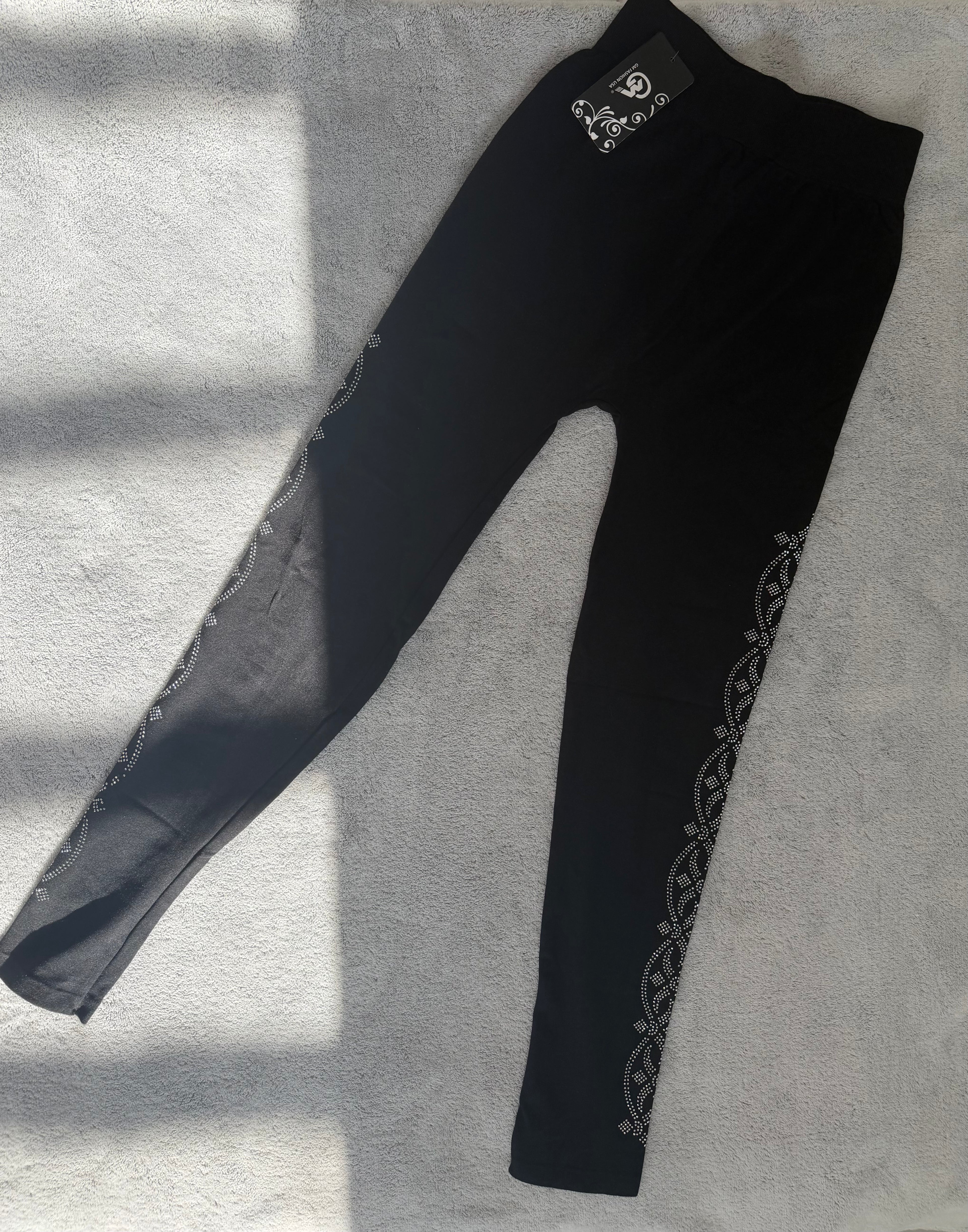 ONE SIZE RHINESTONE LEGGING