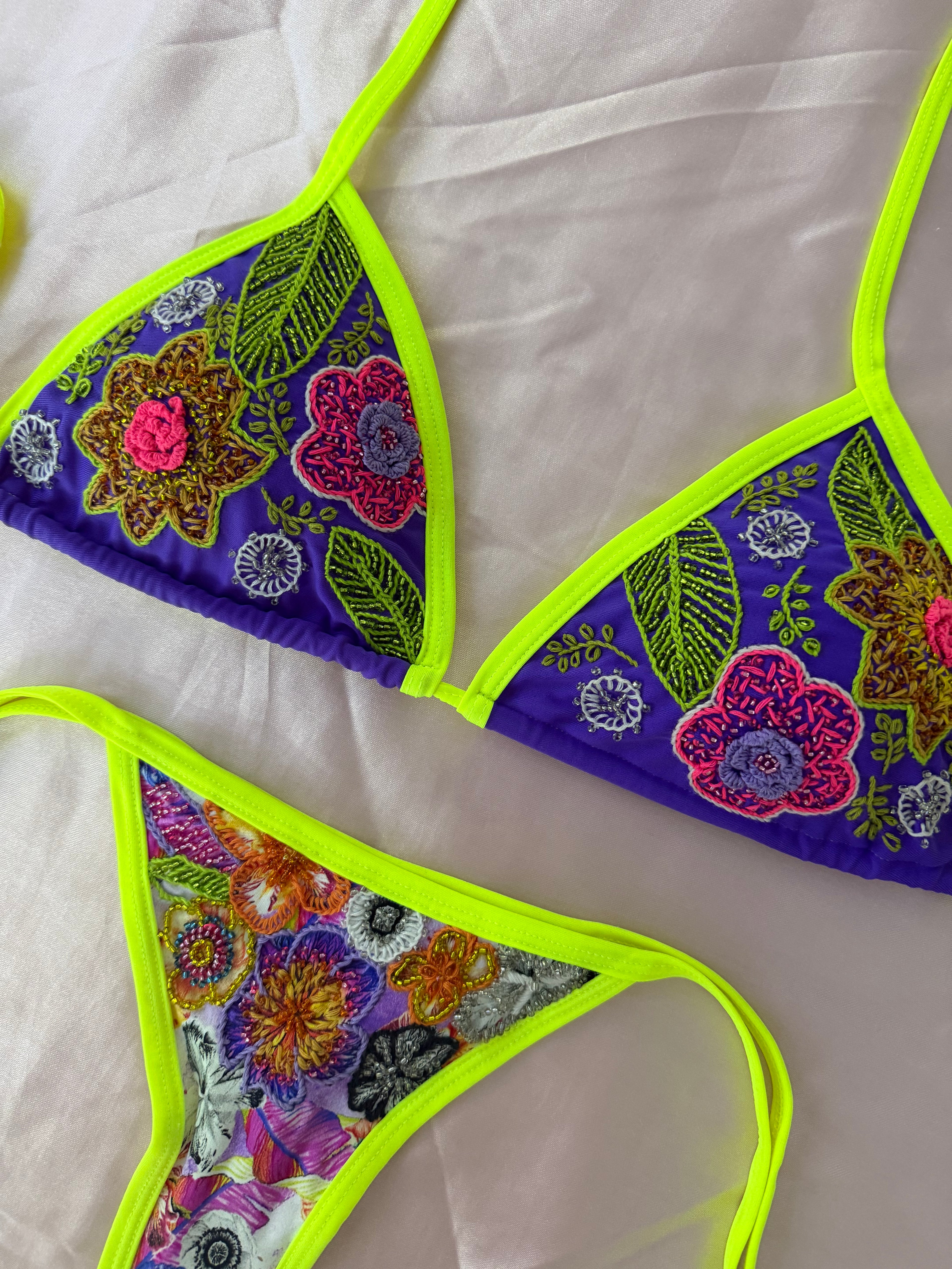 BIKINI ARTESANAL COLOMBIANO