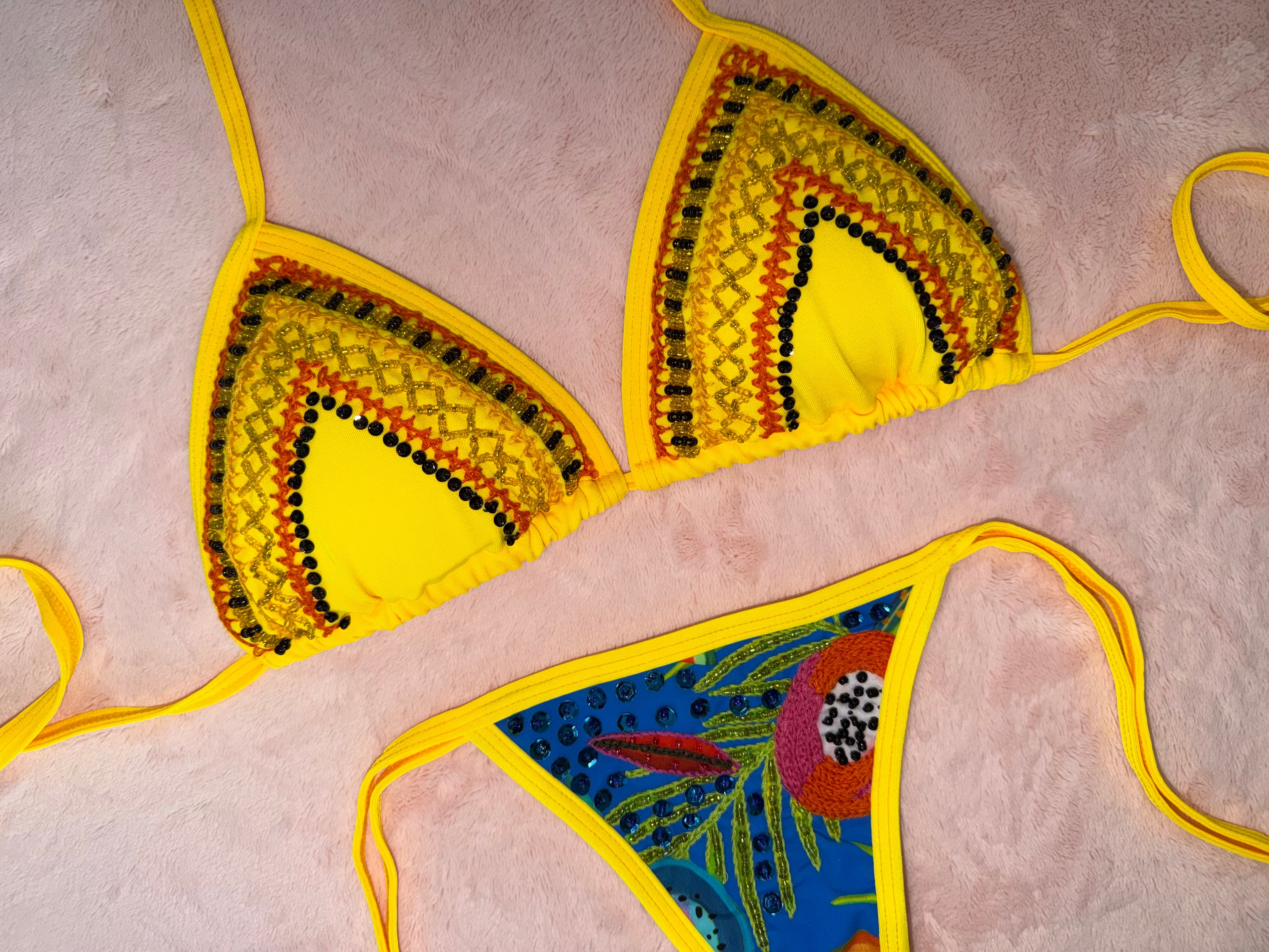 BIKINI ARTESANAL COLOMBIANO
