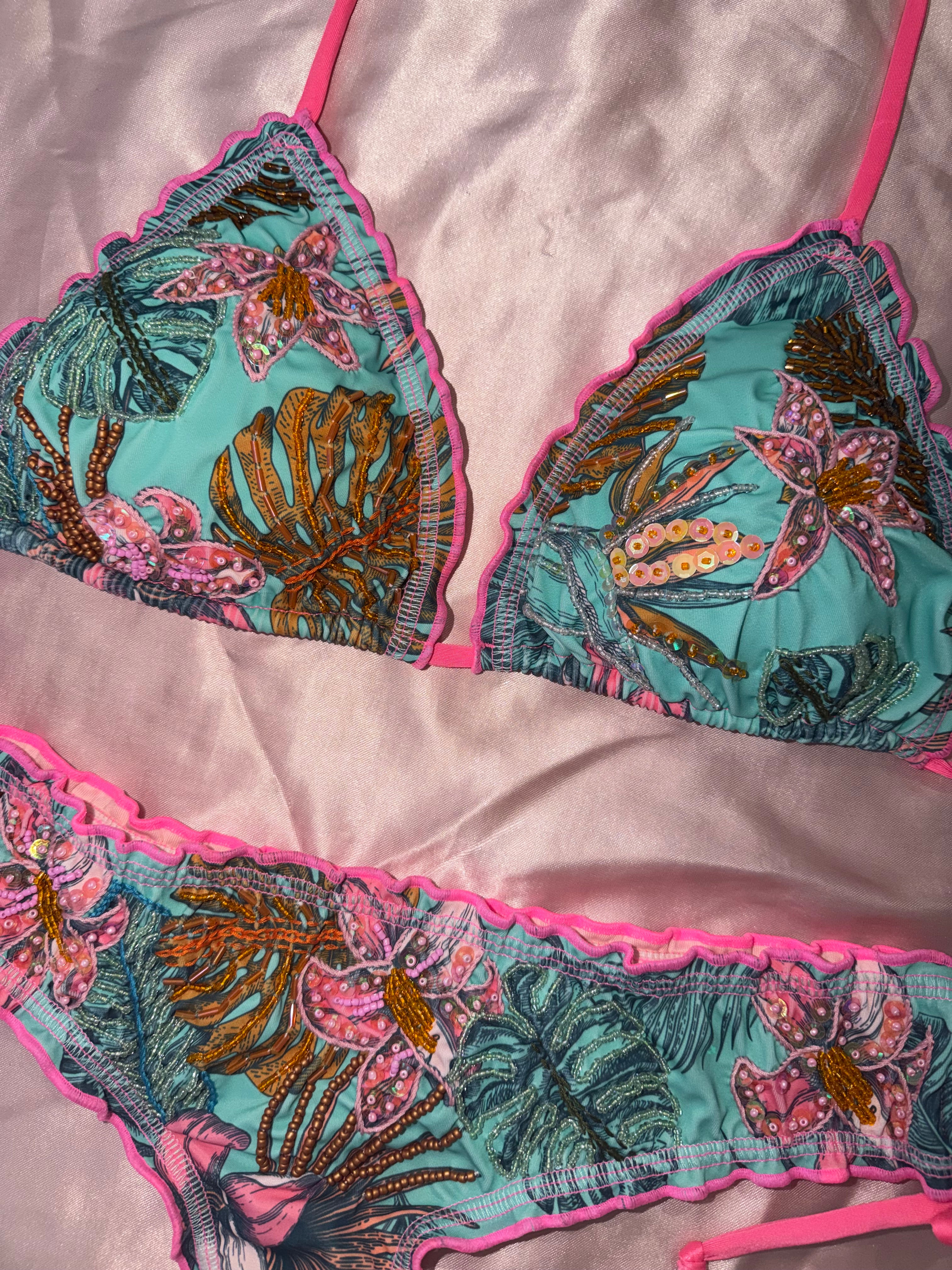 BIKINI ARTESANAL COLOMBIANO