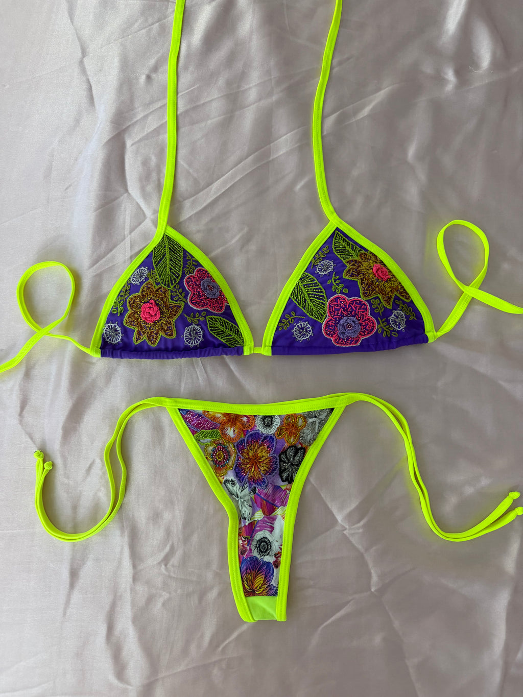 BIKINI ARTESANAL COLOMBIANO