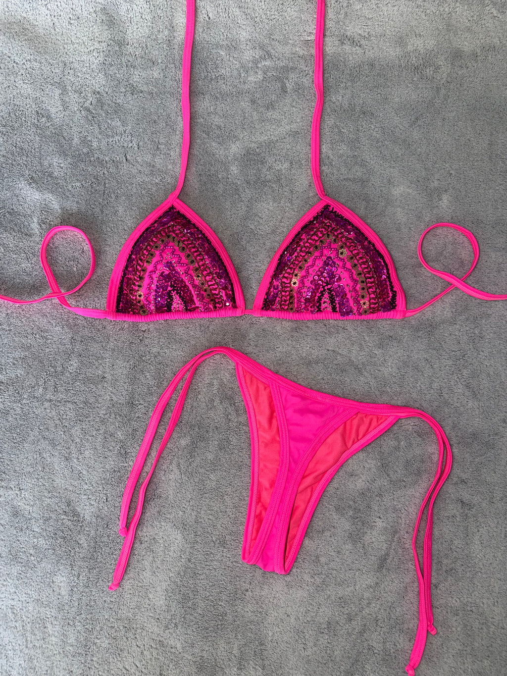BIKINI ARTESANAL HOT PINK