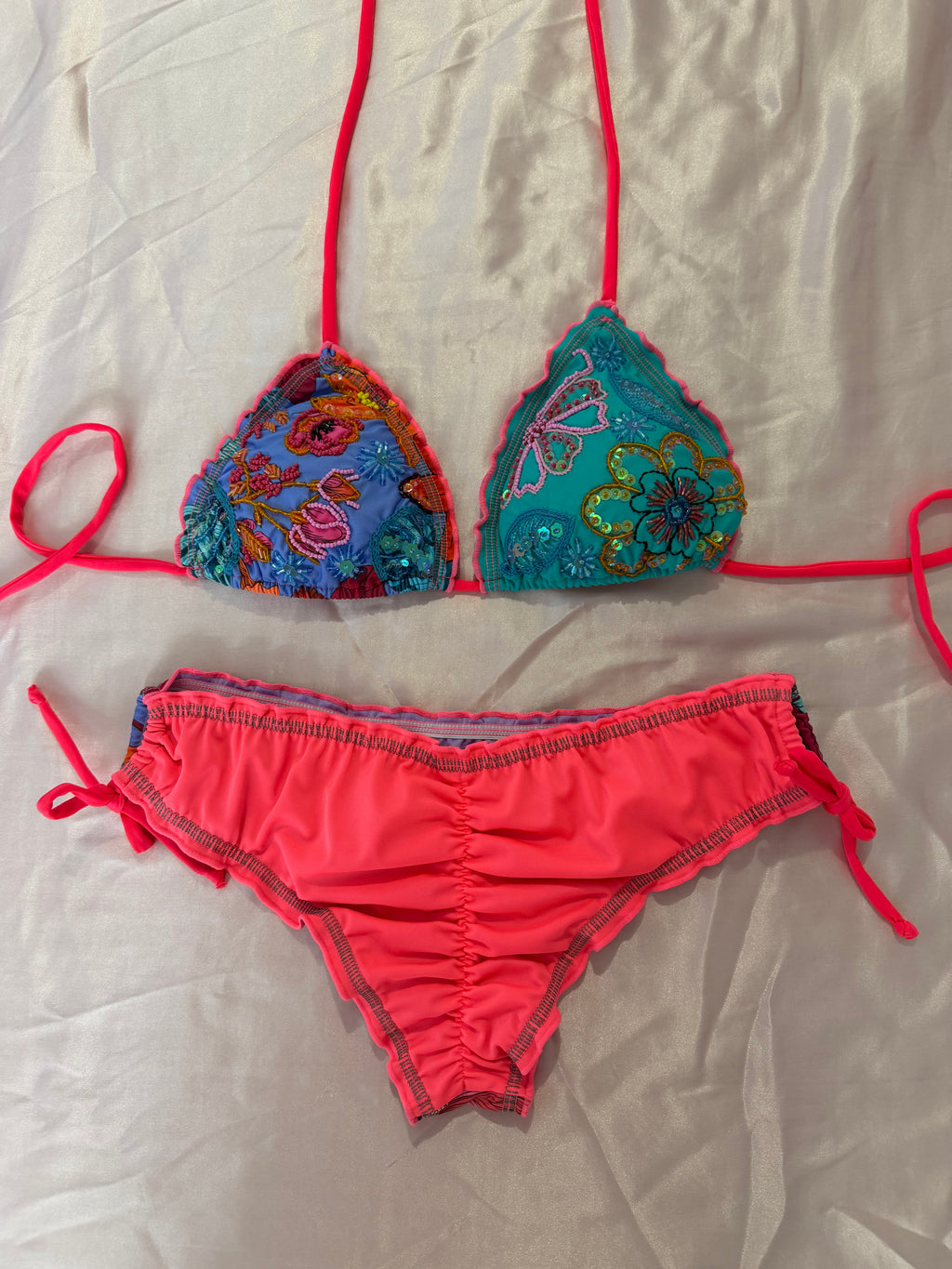 BIKINI ARTESANAL COLOMBIANO