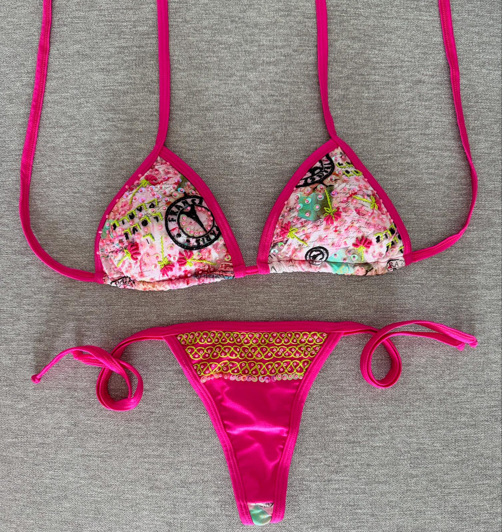 BIKINI BORDADO A MANO ROSADO FUCSIA