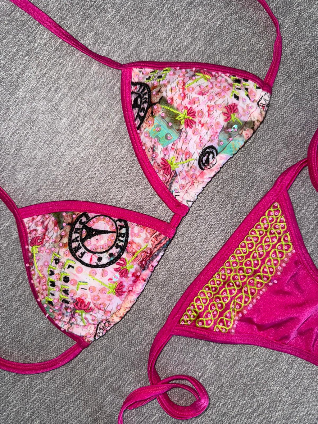 BIKINI BORDADO A MANO ROSADO FUCSIA